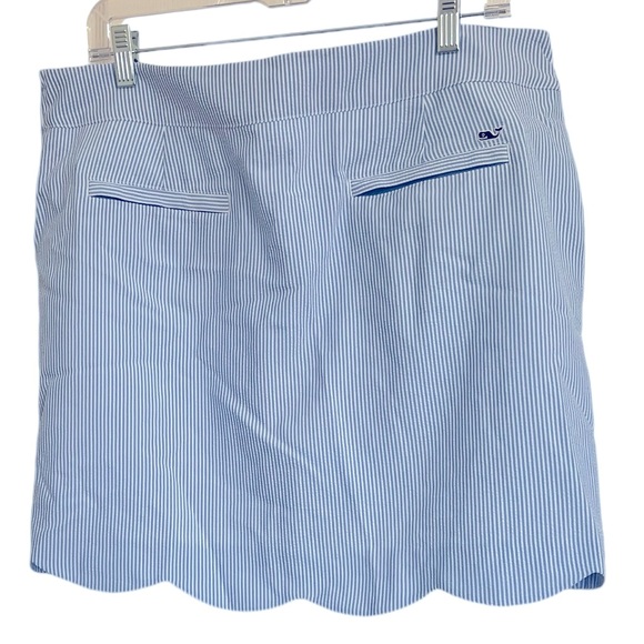 Vineyard Vines Performance Lt Blue & White Skirt with attached Shorts Liner - Picture 3 of 5